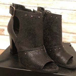Simply Vera Vera Wang open-toed booties